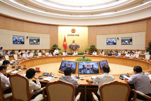 Chính phủ chưa nhận được báo cáo xử lý trách nhiệm người đứng đầu để xảy ra TNGT - ảnh 2